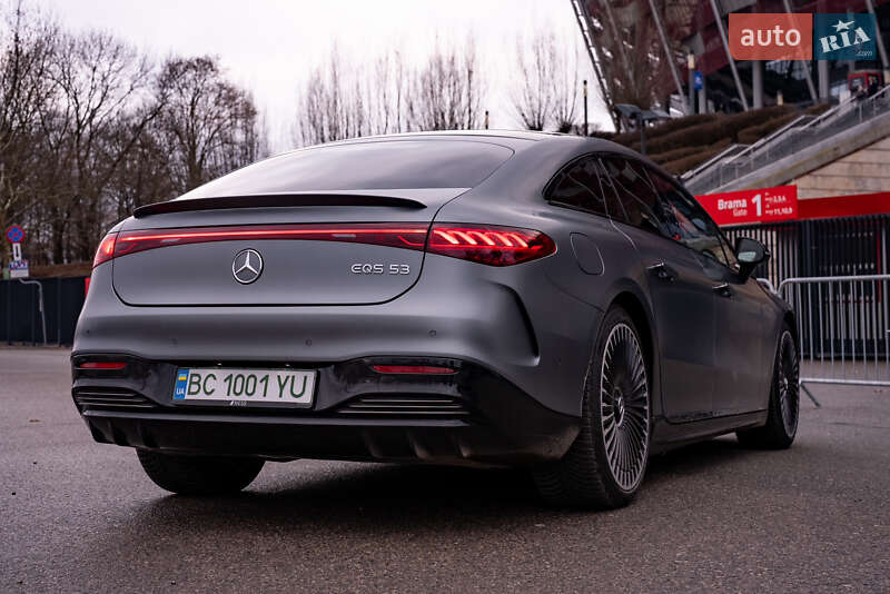 Седан Mercedes-Benz EQS 2022 в Киеве