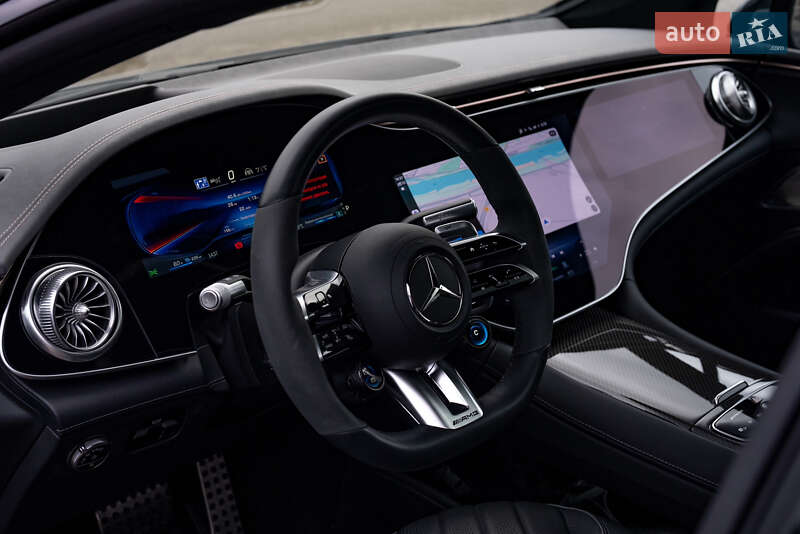 Седан Mercedes-Benz EQS 2022 в Киеве