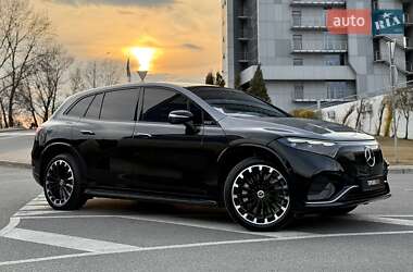 Седан Mercedes-Benz EQS 2023 в 