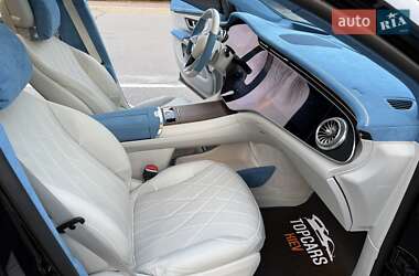 Седан Mercedes-Benz EQS 2023 в 