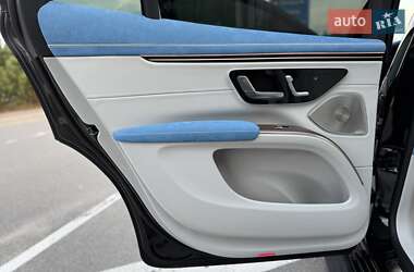 Седан Mercedes-Benz EQS 2023 в 