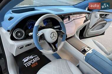 Седан Mercedes-Benz EQS 2023 в 