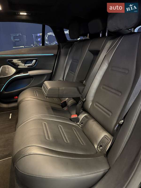 Седан Mercedes-Benz EQS 2022 в Кропивницком