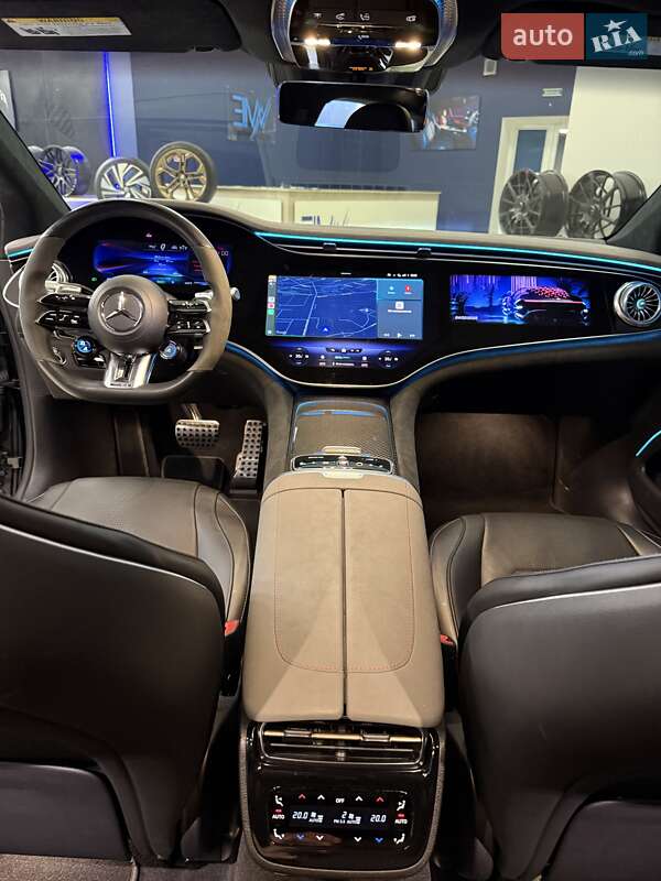 Седан Mercedes-Benz EQS 2022 в Кропивницком