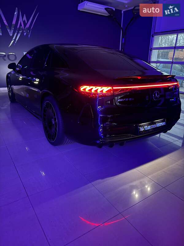 Седан Mercedes-Benz EQS 2022 в Кропивницком