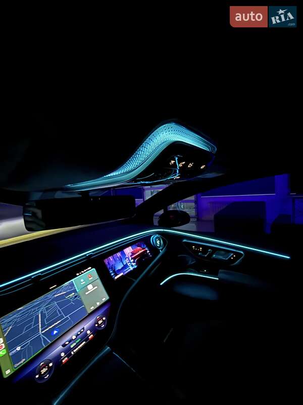 Седан Mercedes-Benz EQS 2022 в Кропивницком