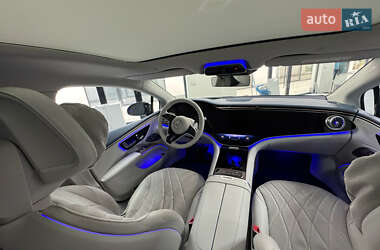 Седан Mercedes-Benz EQS 2021 в 