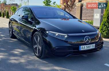 Седан Mercedes-Benz EQS 2022 в 