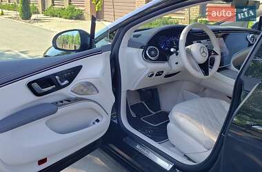 Седан Mercedes-Benz EQS 2022 в 