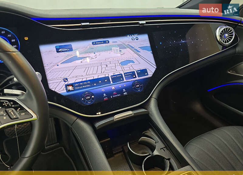 Седан Mercedes-Benz EQS 2022 в Киеве