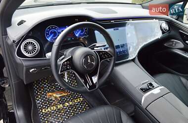 Внедорожник / Кроссовер Mercedes-Benz EQS 2023 в 