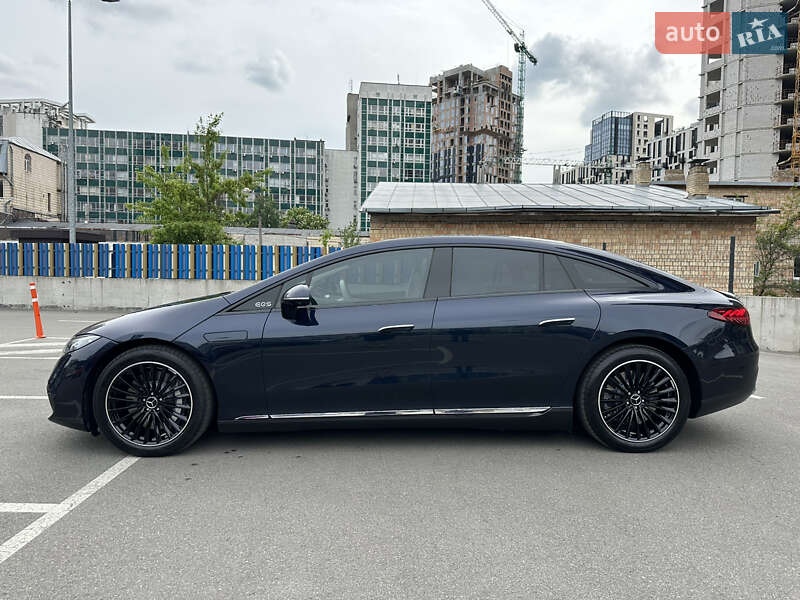 Седан Mercedes-Benz EQS 2022 в Києві
