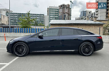 Седан Mercedes-Benz EQS 2022 в 