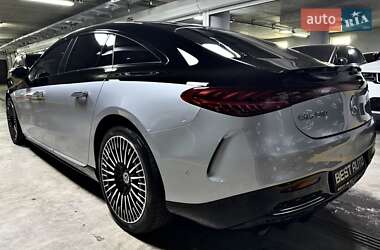 Седан Mercedes-Benz EQS 2022 в 