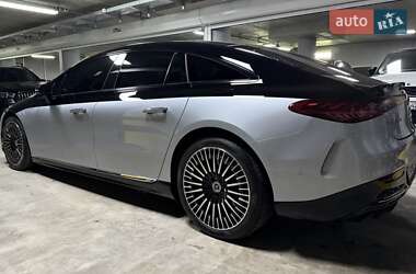 Седан Mercedes-Benz EQS 2022 в 