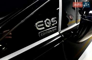 Седан Mercedes-Benz EQS 2022 в 