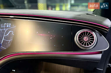 Седан Mercedes-Benz EQS 2021 в 