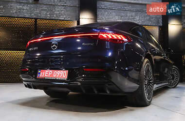 Седан Mercedes-Benz EQS 2022 в 