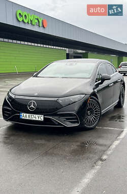 Седан Mercedes-Benz EQS 2022 в Киеве
