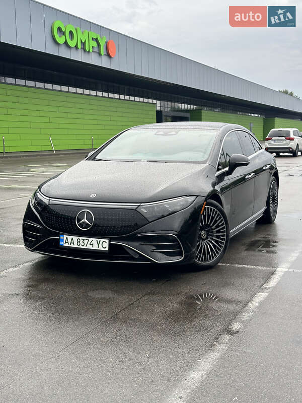 Седан Mercedes-Benz EQS 2022 в Киеве