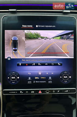 Седан Mercedes-Benz EQS 2022 в 