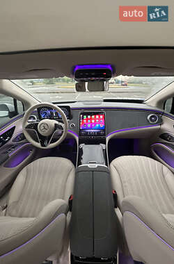 Седан Mercedes-Benz EQS 2022 в 