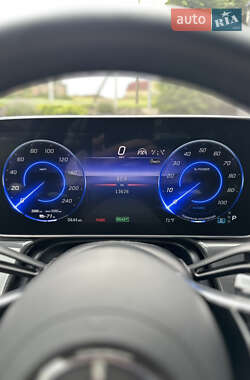 Седан Mercedes-Benz EQS 2022 в 
