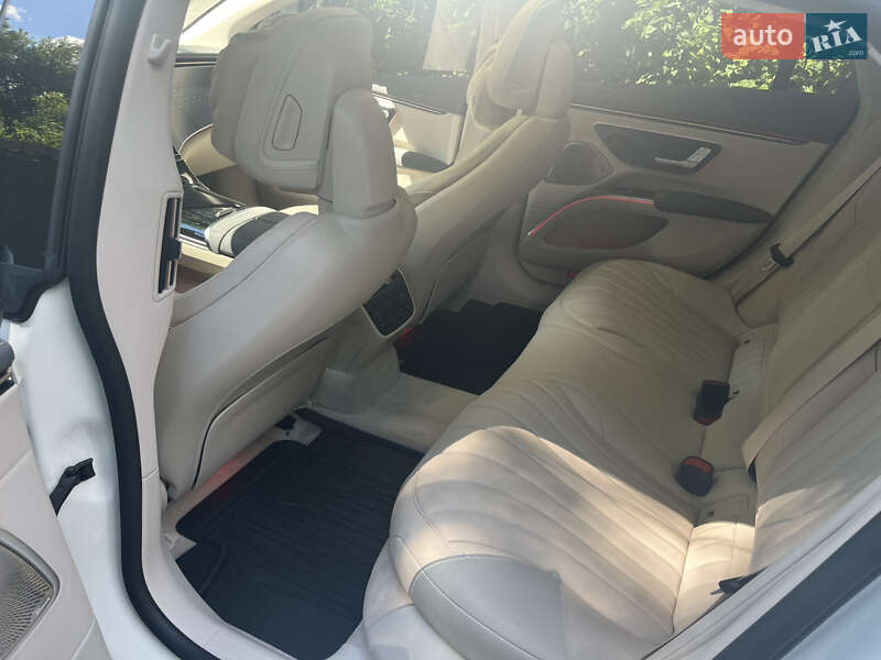 Седан Mercedes-Benz EQS 2022 в Коломиї