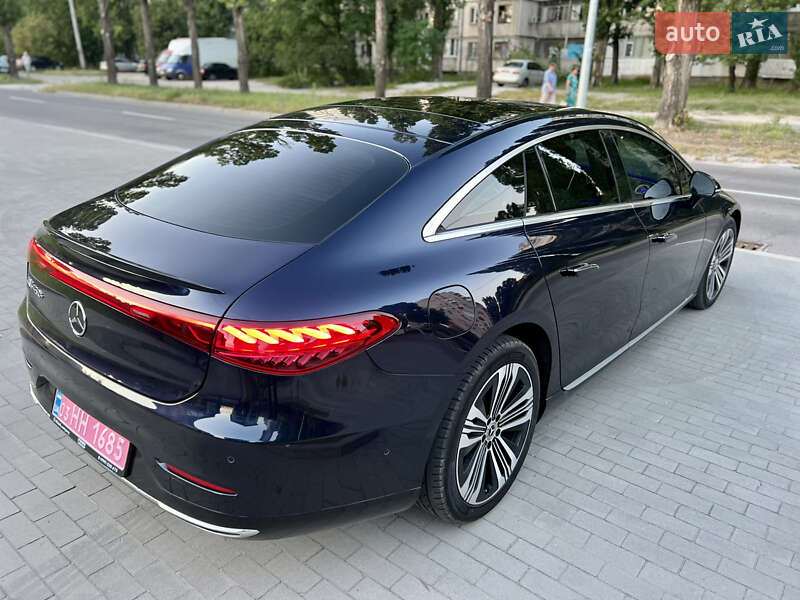 Седан Mercedes-Benz EQS 2022 в Кременчуці