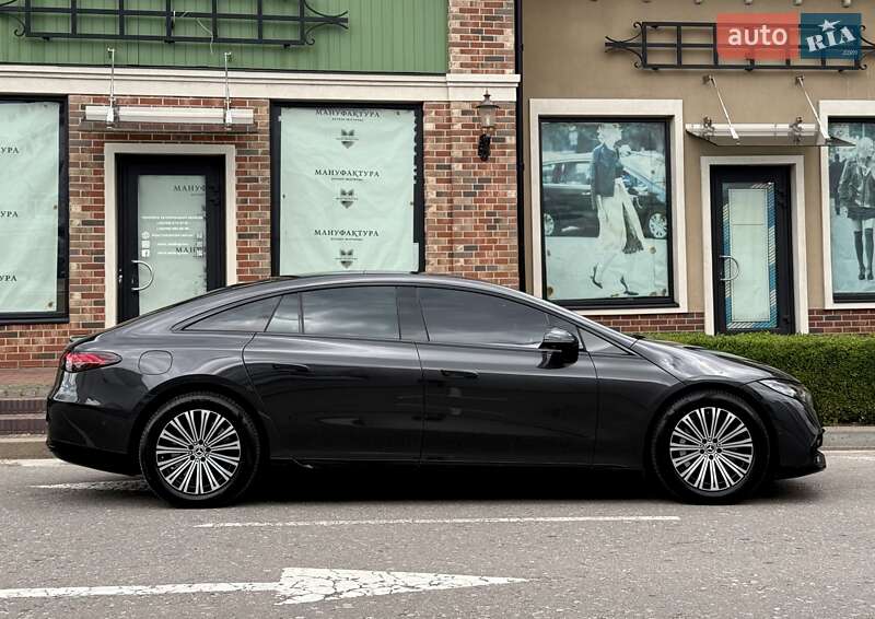 Седан Mercedes-Benz EQS 2021 в Киеве