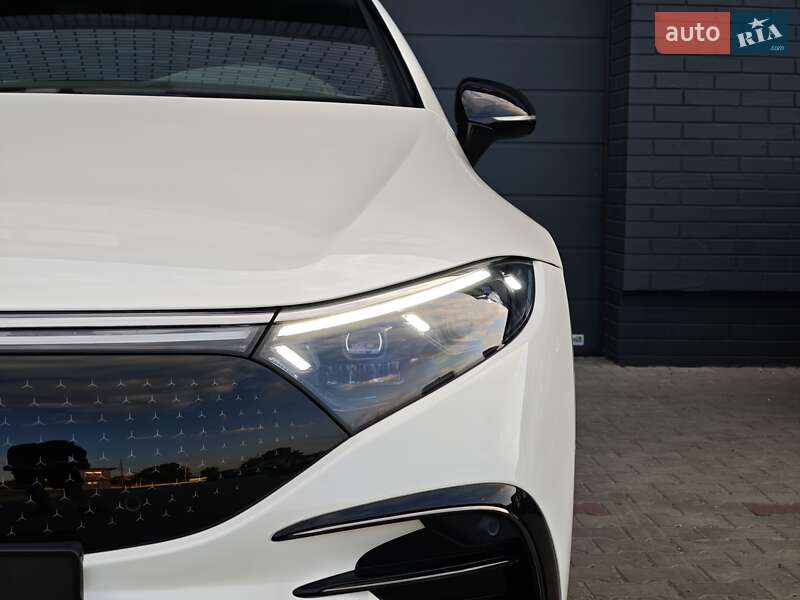 Седан Mercedes-Benz EQS 2022 в Луцке