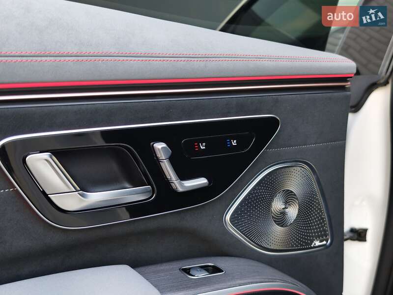 Седан Mercedes-Benz EQS 2022 в Луцке