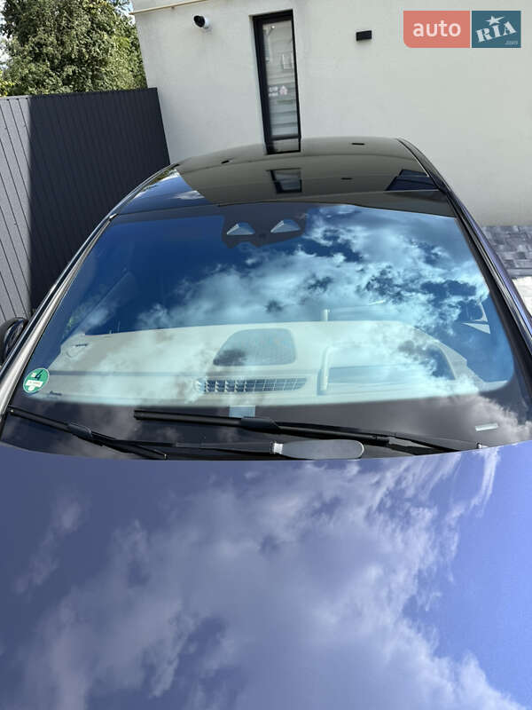 Седан Mercedes-Benz EQS 2023 в Коломые