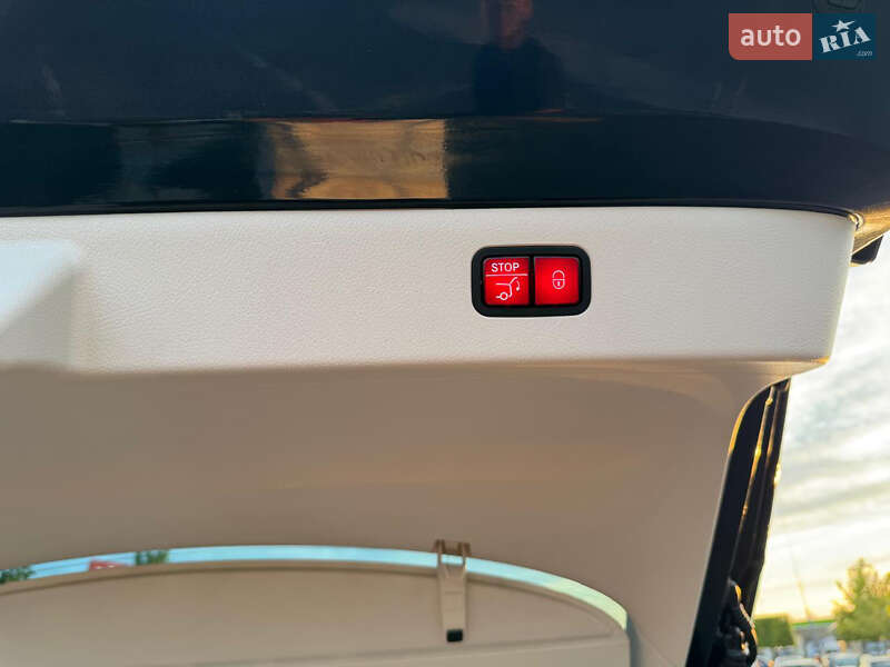 Седан Mercedes-Benz EQS 2022 в Луцке