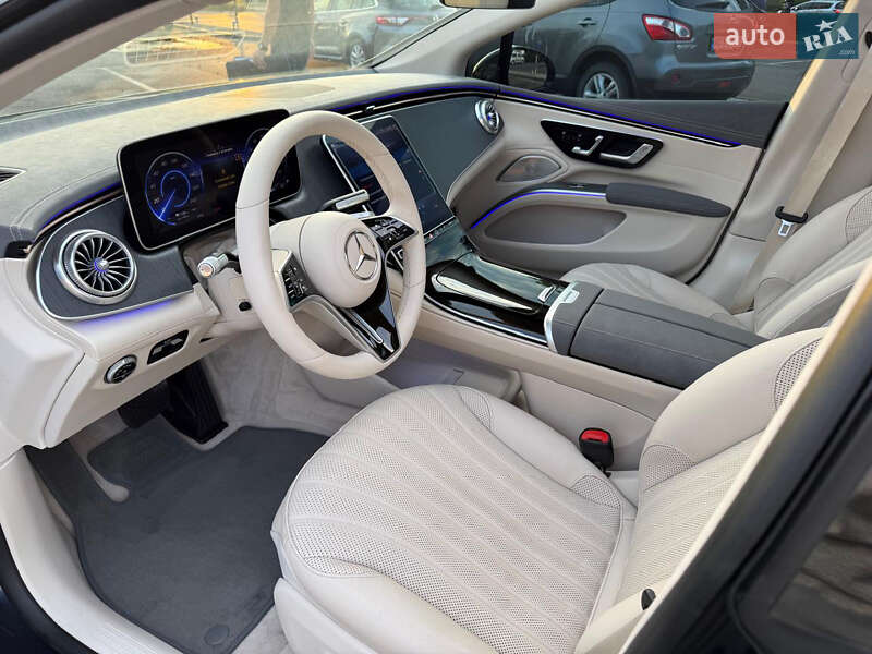 Седан Mercedes-Benz EQS 2022 в Луцке