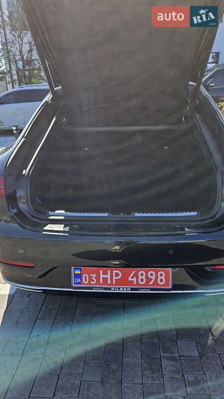 Седан Mercedes-Benz EQS 2022 в Рівному