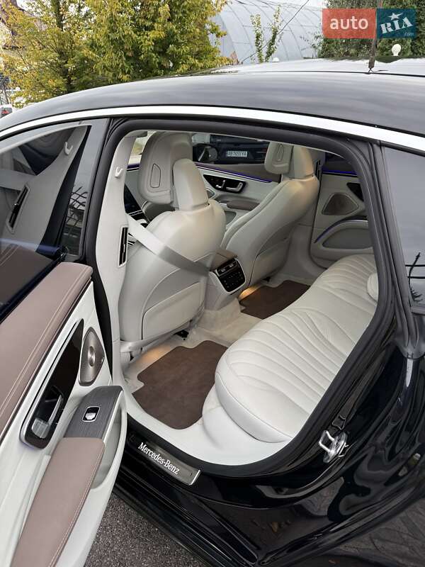 Седан Mercedes-Benz EQS 2022 в Вінниці