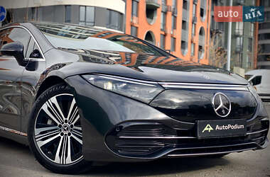 Седан Mercedes-Benz EQS 2022 в 