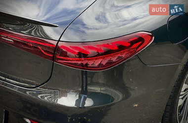 Седан Mercedes-Benz EQS 2022 в 