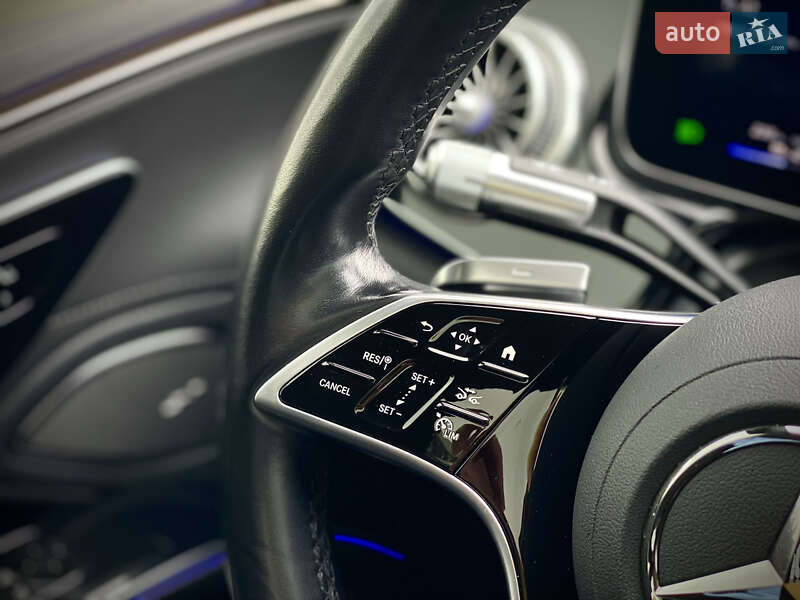 Седан Mercedes-Benz EQS 2022 в Києві фото 19 Седан Mercedes-Benz EQS 2022 в Києві