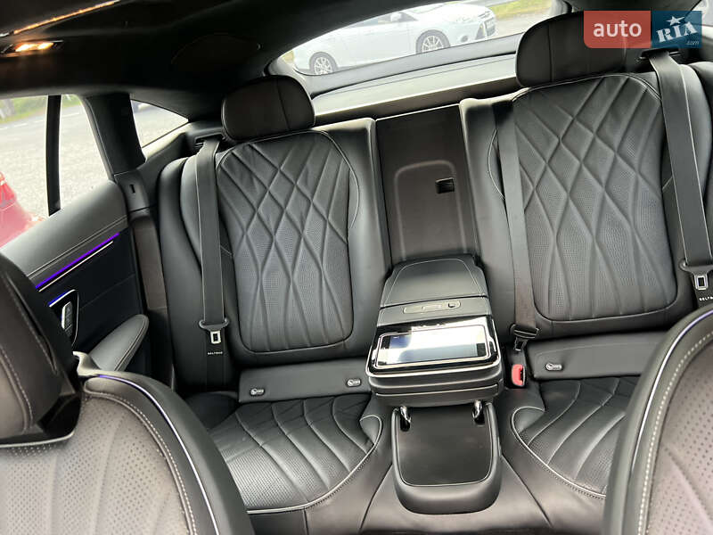 Седан Mercedes-Benz EQS 2022 в Ужгороде