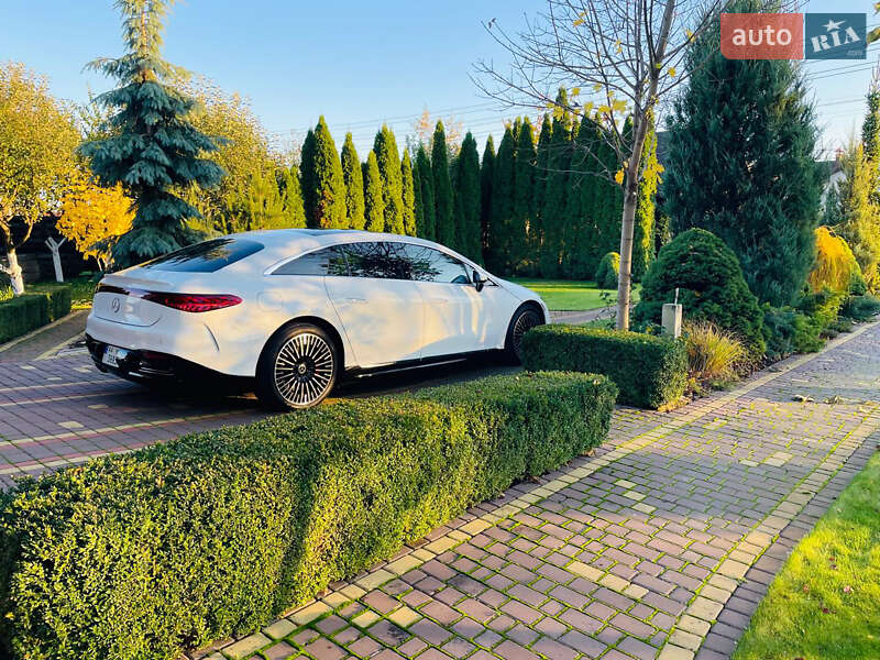 Седан Mercedes-Benz EQS 2022 в Києві