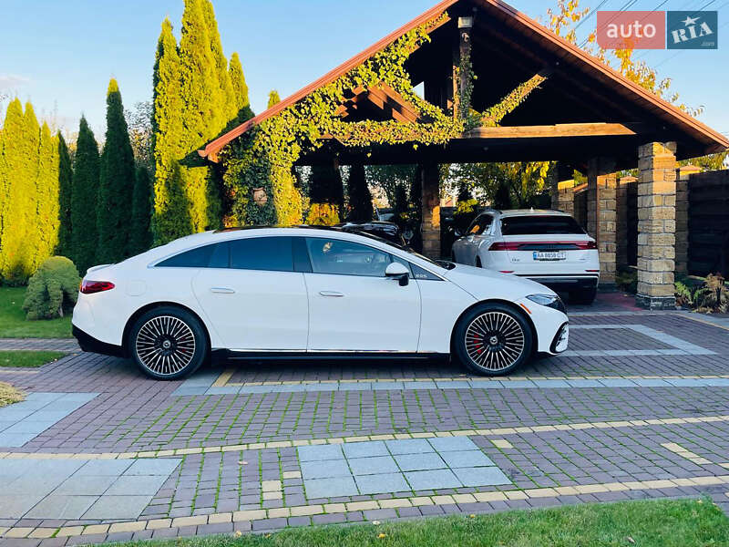 Седан Mercedes-Benz EQS 2022 в Києві