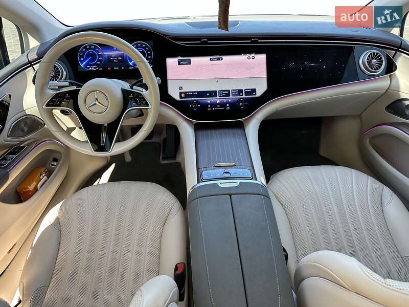Седан Mercedes-Benz EQS 2022 в Луцке