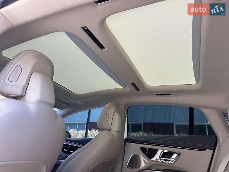Седан Mercedes-Benz EQS 2022 в Луцке