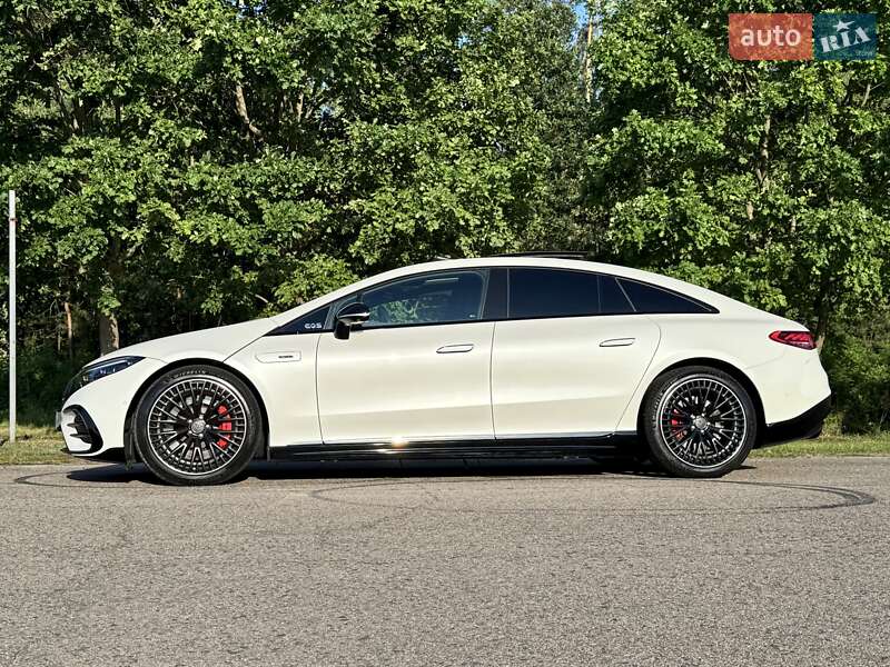 Седан Mercedes-Benz EQS 2023 в Киеве