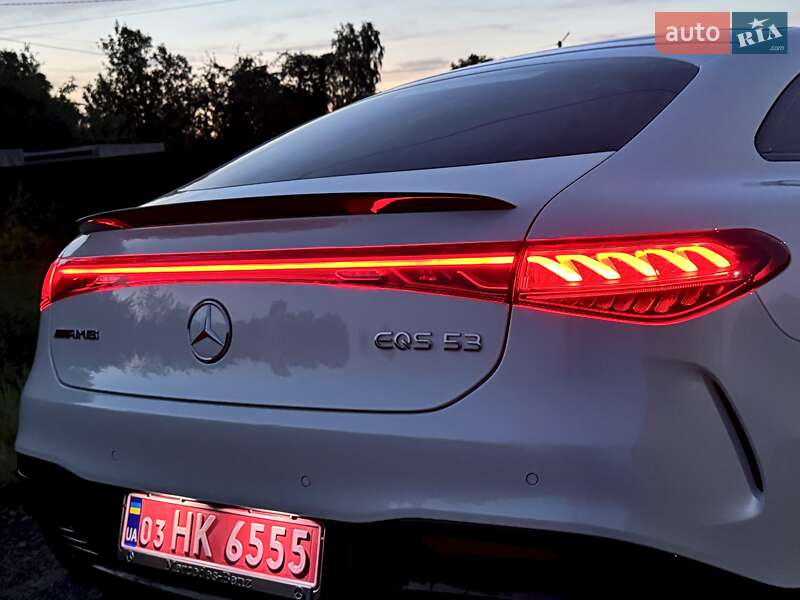 Седан Mercedes-Benz EQS 2023 в Киеве