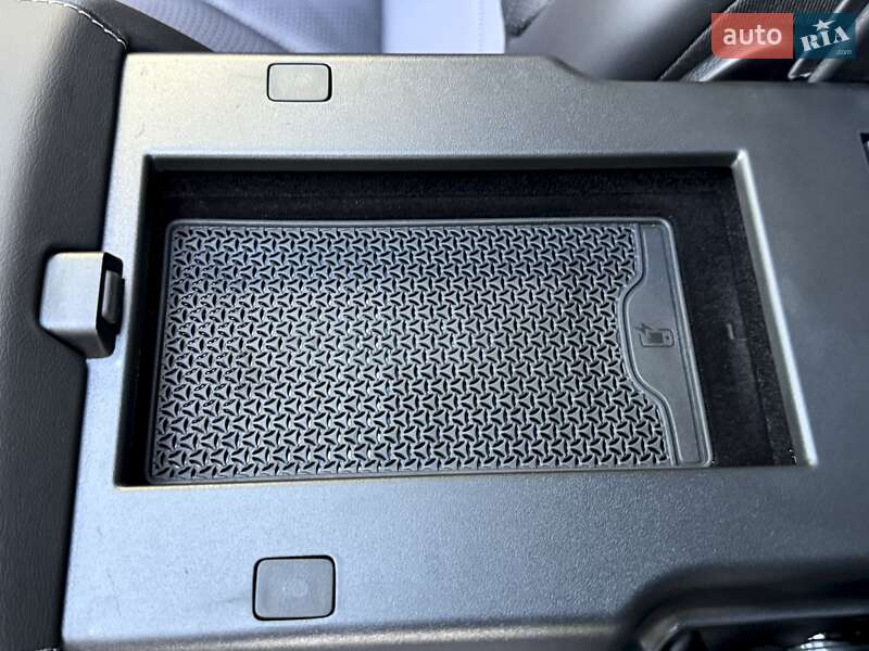 Седан Mercedes-Benz EQS 2023 в Киеве