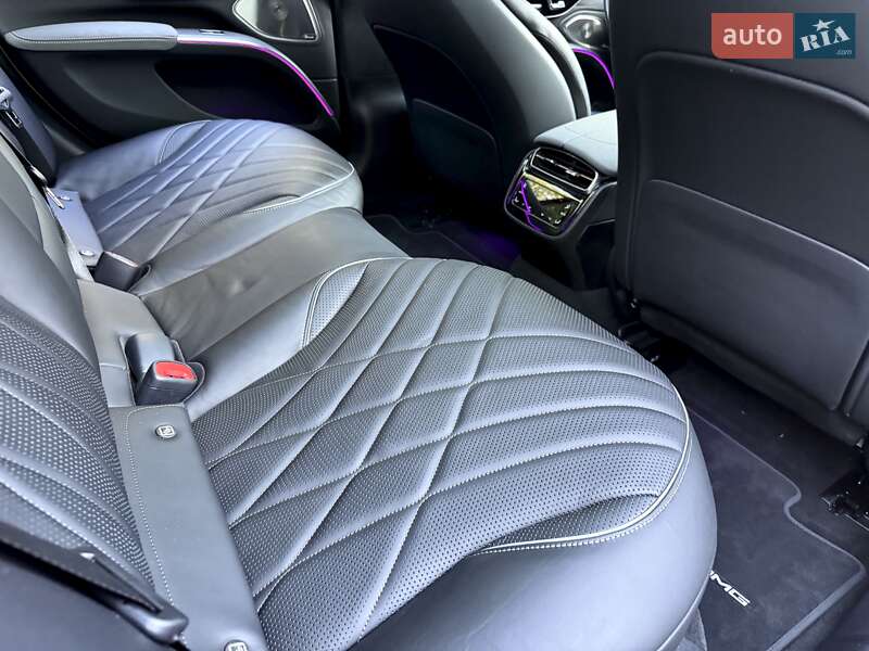 Седан Mercedes-Benz EQS 2023 в Киеве