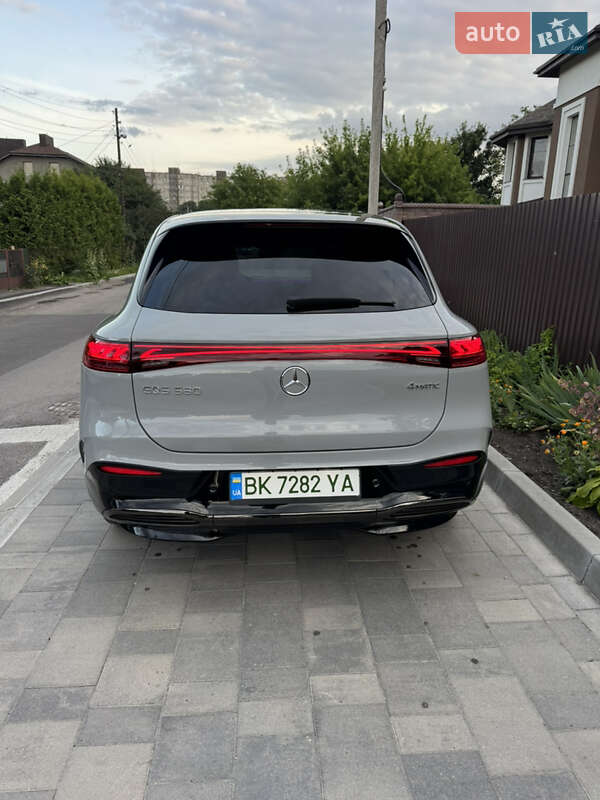 Седан Mercedes-Benz EQS 2023 в Ровно